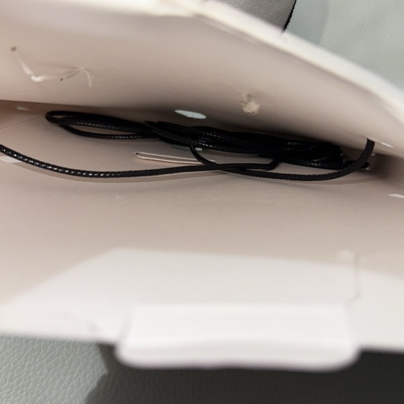 Zara Flower Fabric Earrings And Chocker Necklace‎ Set - Picture 16 of 17